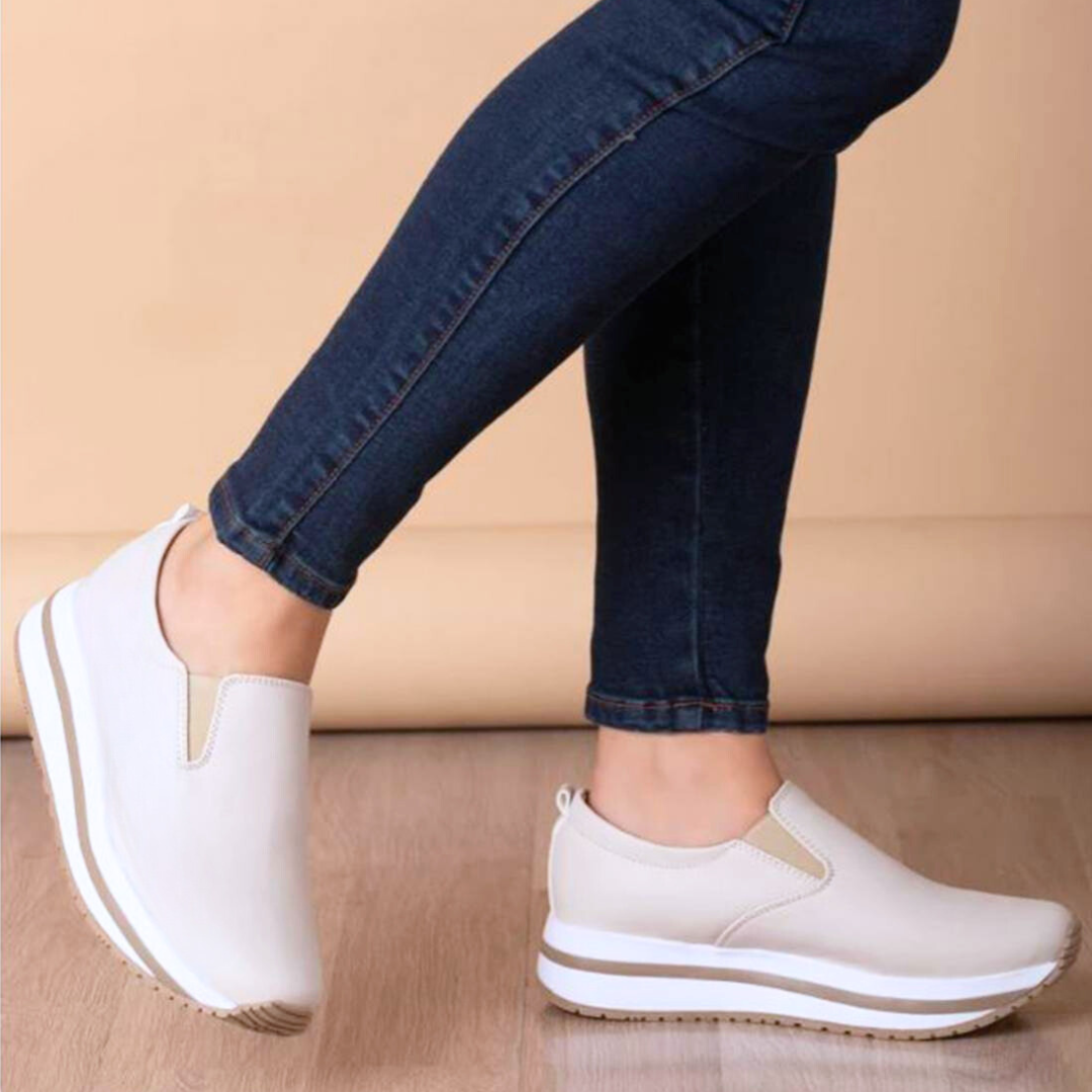 Zapatillas Roma: Comodidad y Elegancia